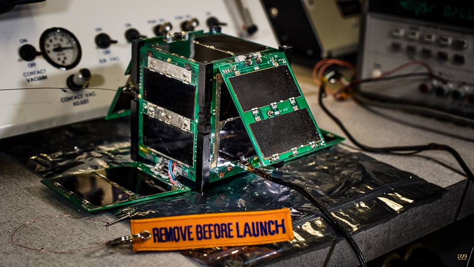 cubesat satélites